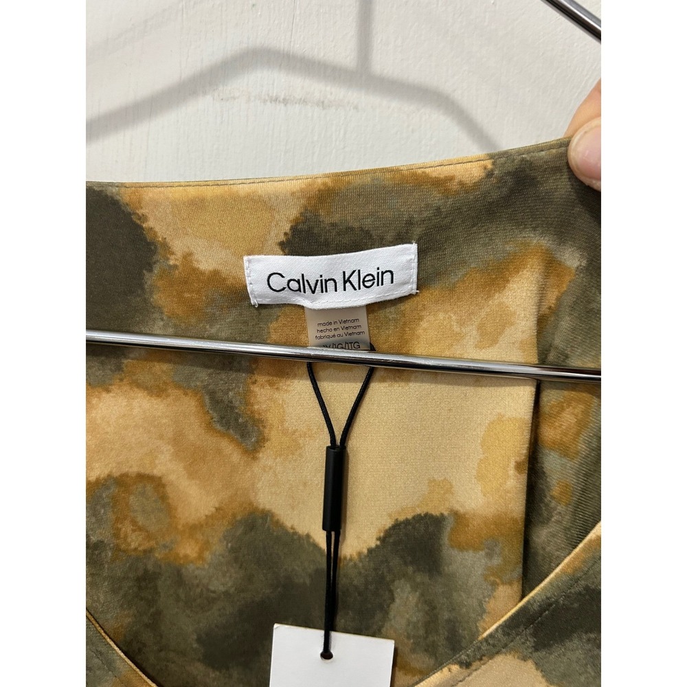 Calvin Klein Camouflage Long Sleeve Top NWT - Picture 3 of 6